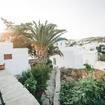 Yiayias Sifnos * Apollonia