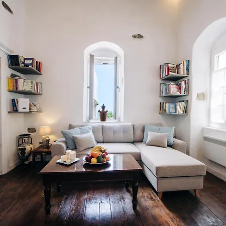 Yiayias Sifnos بيت للعطل