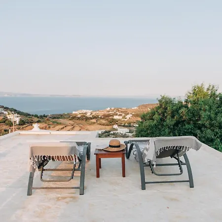 Yiayias Sifnos